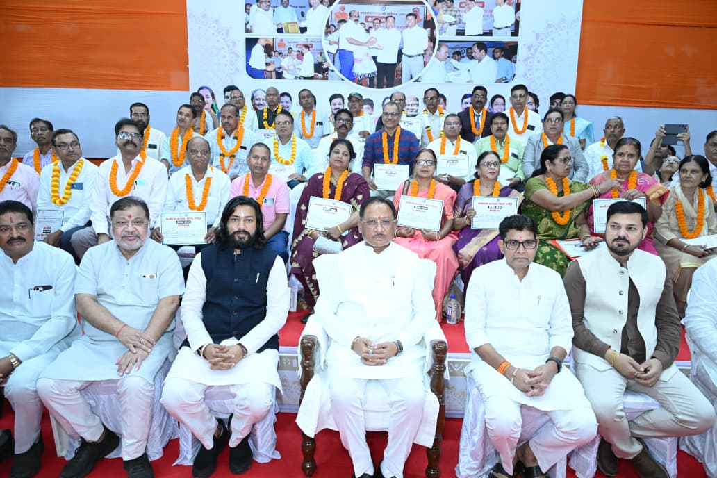 दिव्यांगजनों के सम्मान और सशक्तीकरण के लिए सरकार निरंतर प्रतिबद्ध : मुख्यमंत्री विष्णु देव साय